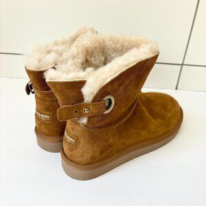 Ugg Kookaburra women's tan boots with strap on back size 7